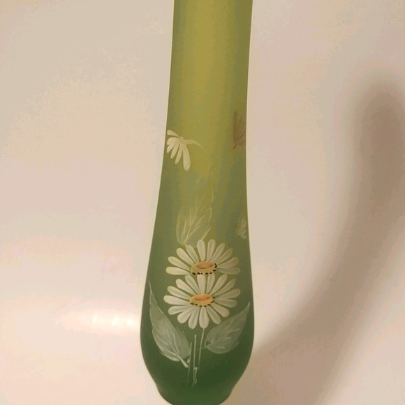 Vtg Westmoreland Swung Vase Satin Art Glass Green main image 2